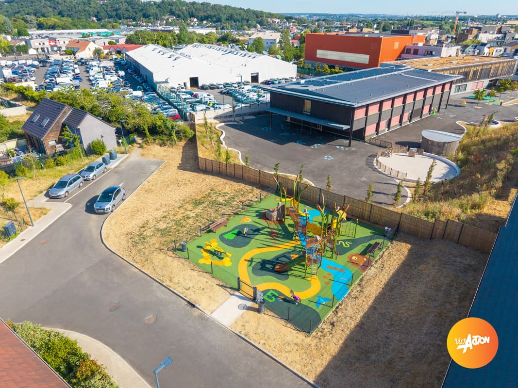 Aire de jeux Villebouzin - photo 1