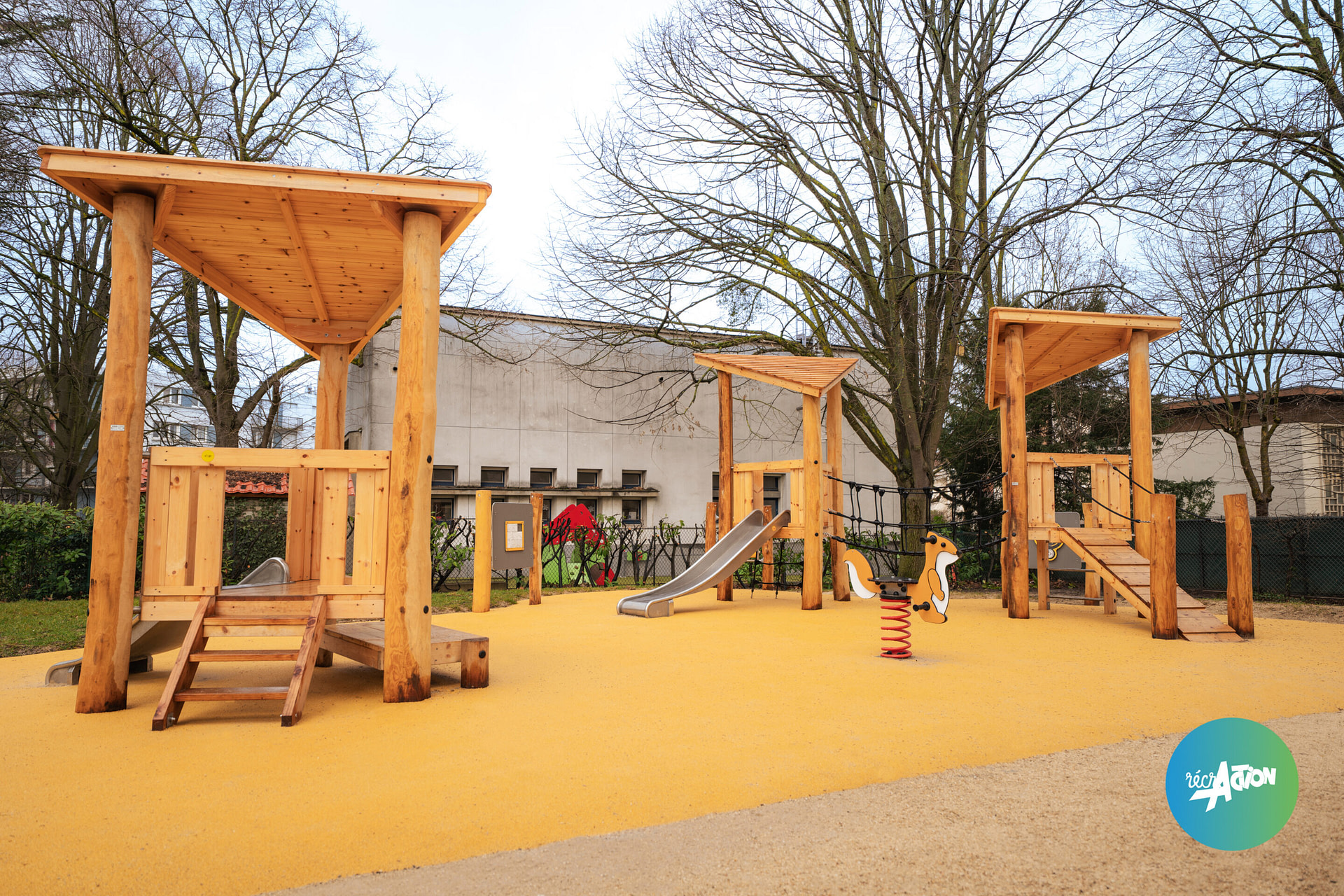 Square Lattre de Tassigny — photo 11
